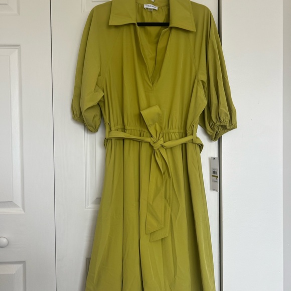 Calvin Klein Dresses & Skirts - Calvin Klein lime Midi Dress with Notched Collar and elastic Sleeves size 14